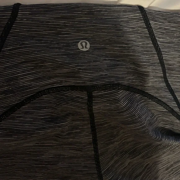 Set: 2 Pairs Lululemon Leggings - Picture 4 of 4